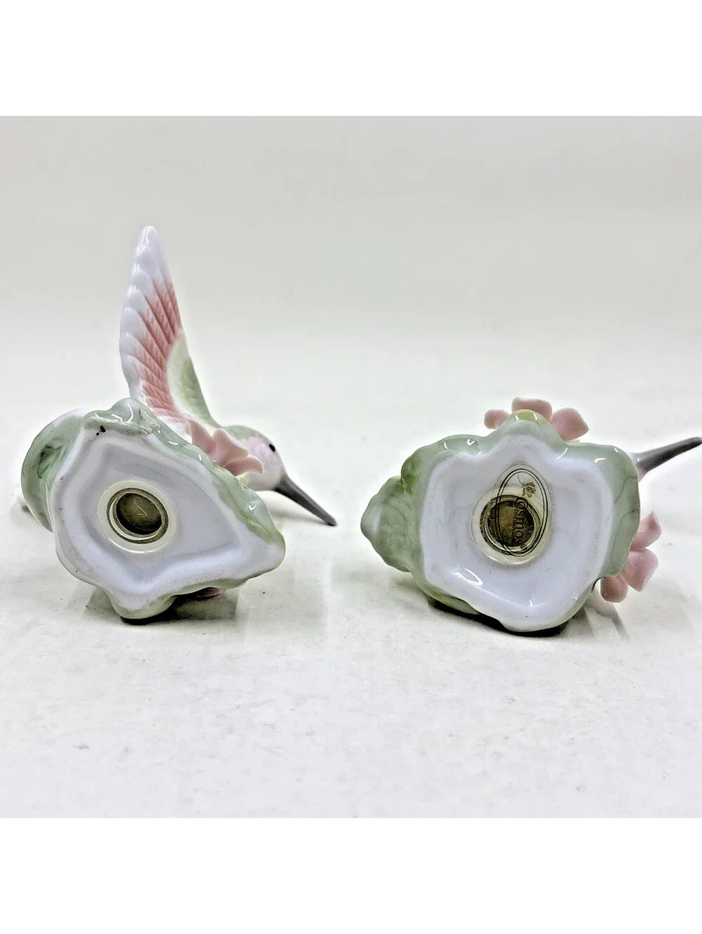 HUMMINGBIRD & FLOWERS Pastel Colored Porcelain Salt & Pepper Shaker Set 2.75
